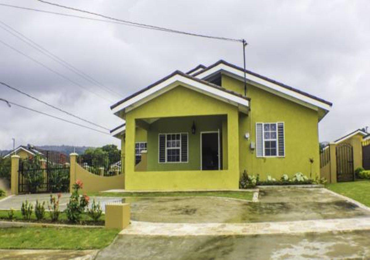 N2N Suites - Ochio Rios Vacation Home Ocho Ríos Extérieur photo