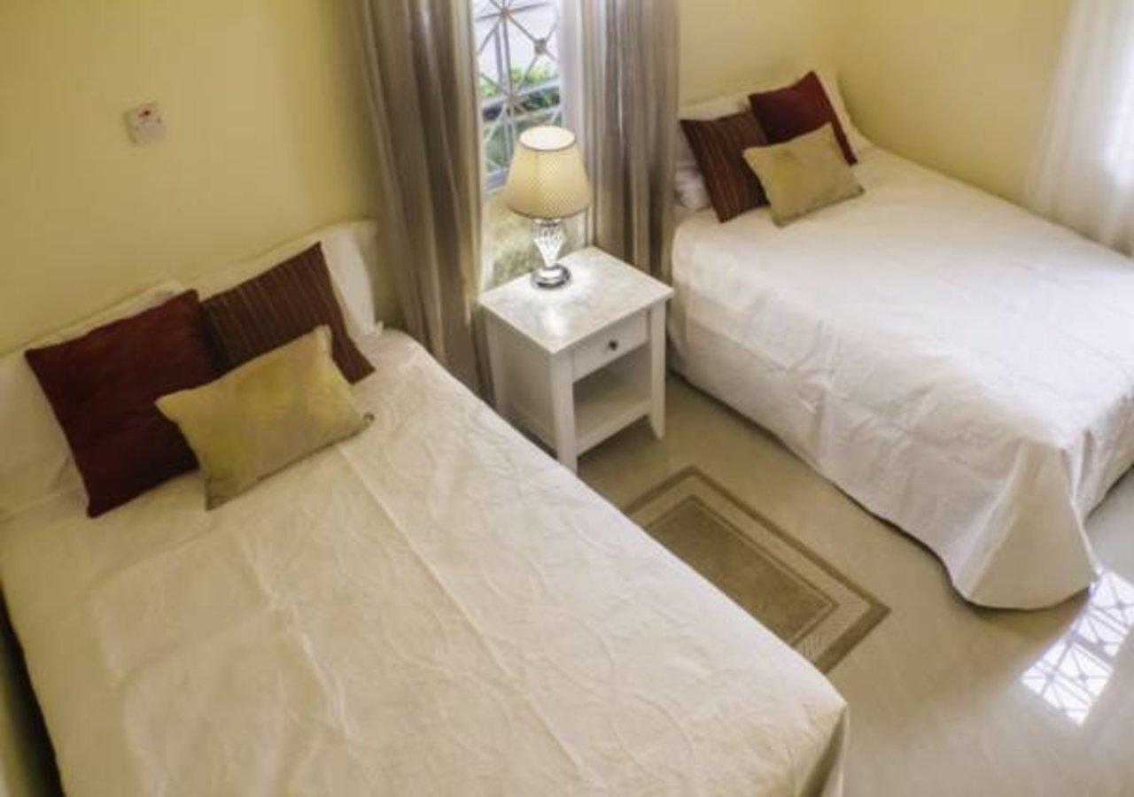 N2N Suites - Ochio Rios Vacation Home Ocho Ríos Extérieur photo