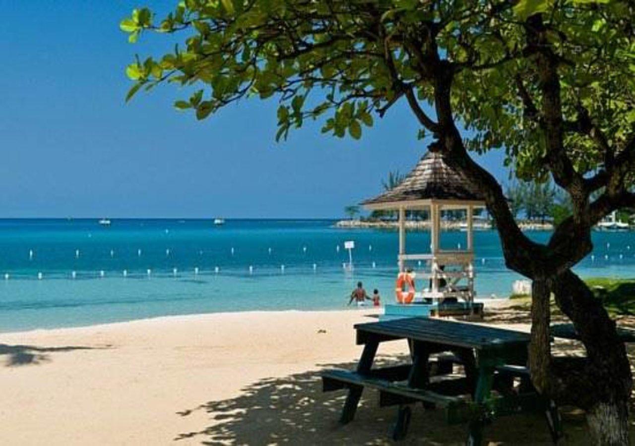 N2N Suites - Ochio Rios Vacation Home Ocho Ríos Extérieur photo